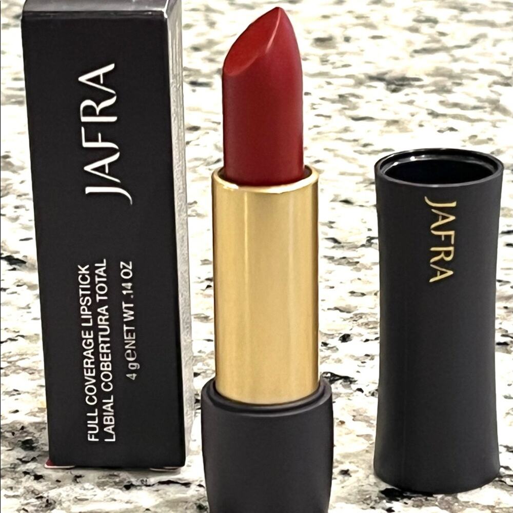 Jafra Lipstick Very Berry Full Coverage Matte Color Black Gold Case New Box